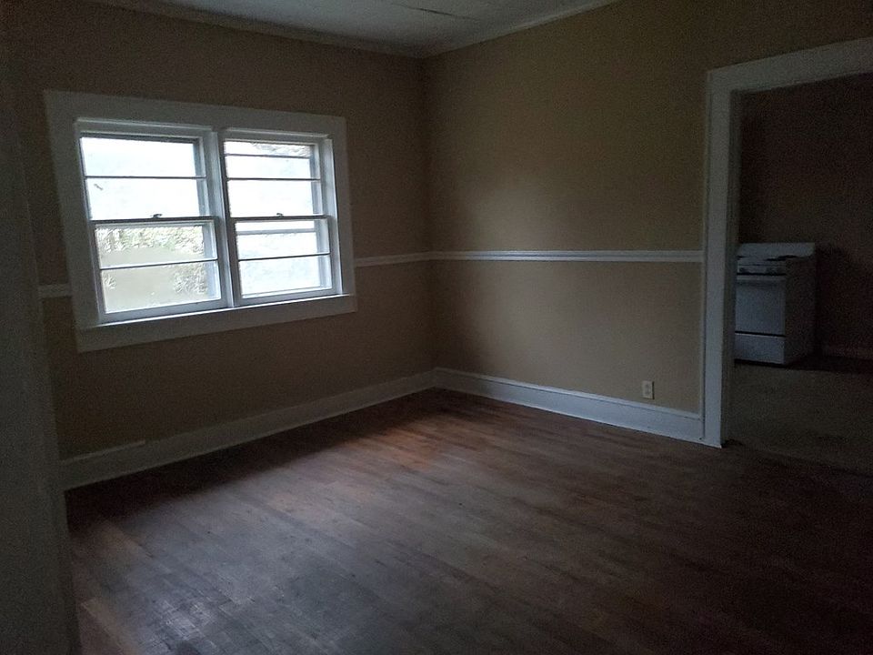 2nd image of 421 N Franklin Ave