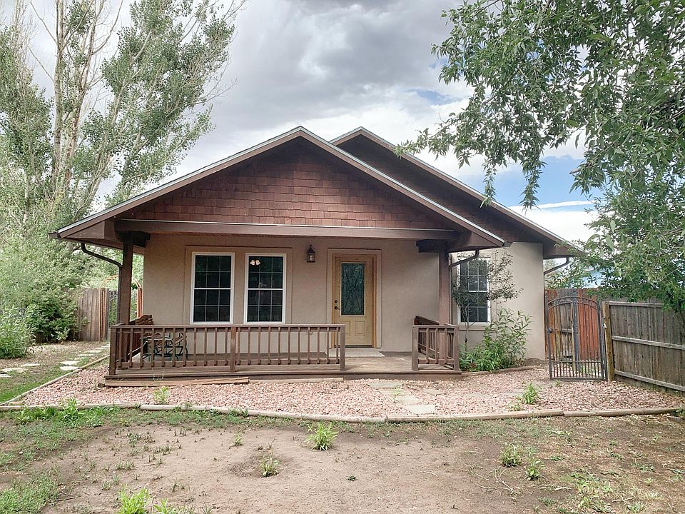 1st image of 304 Cascade Ave