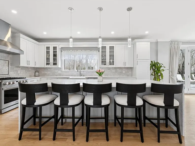 6 Millstone Dr — Photo 9