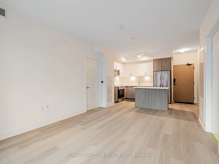 333 Sunseeker Ave #408 — Photo 4
