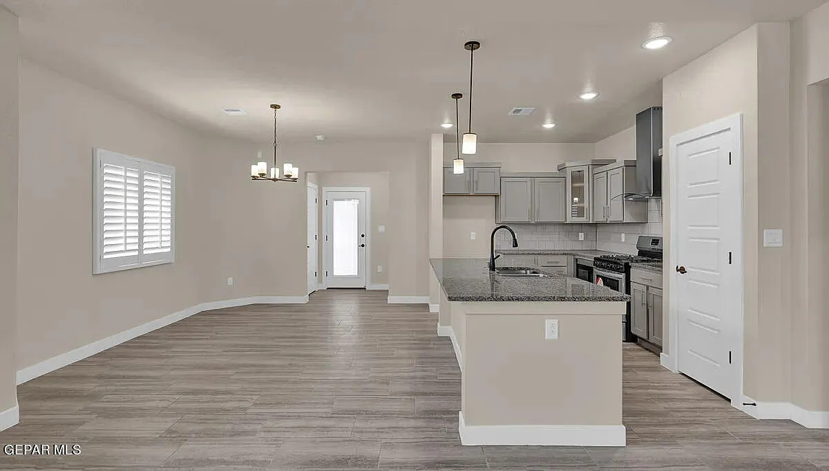 740 Paseo Dulce Avenue - 1 — Photo 4