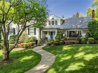 4 Leggett Rd, Bronxville, NY 10708