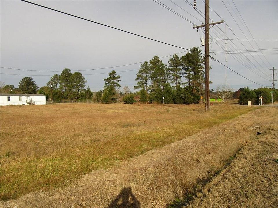 2nd image of 2665 N Perkins Ferry Rd