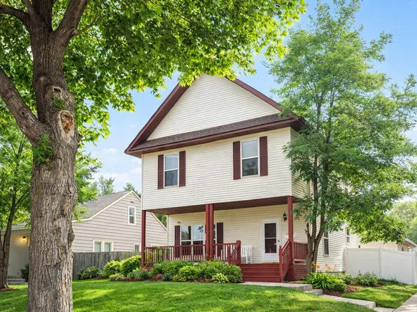 1600 Thomas Ave N, Minneapolis, MN 55411