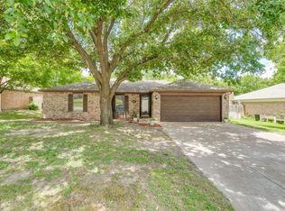 6516 Cliffside Dr, Edgecliff Village, TX 76134
