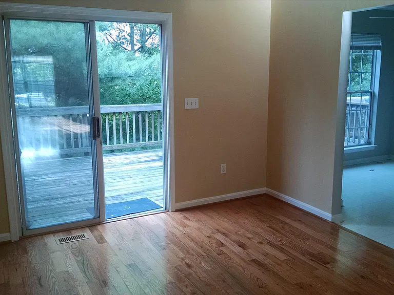 10853 Sherwood Hill Rd — Photo 5