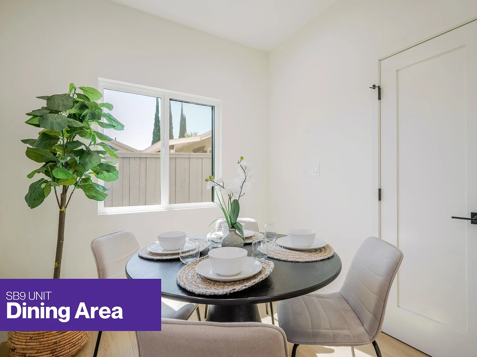 3 bed, 3.5 bath, 1200 sqft, $3,845 — Photo 4