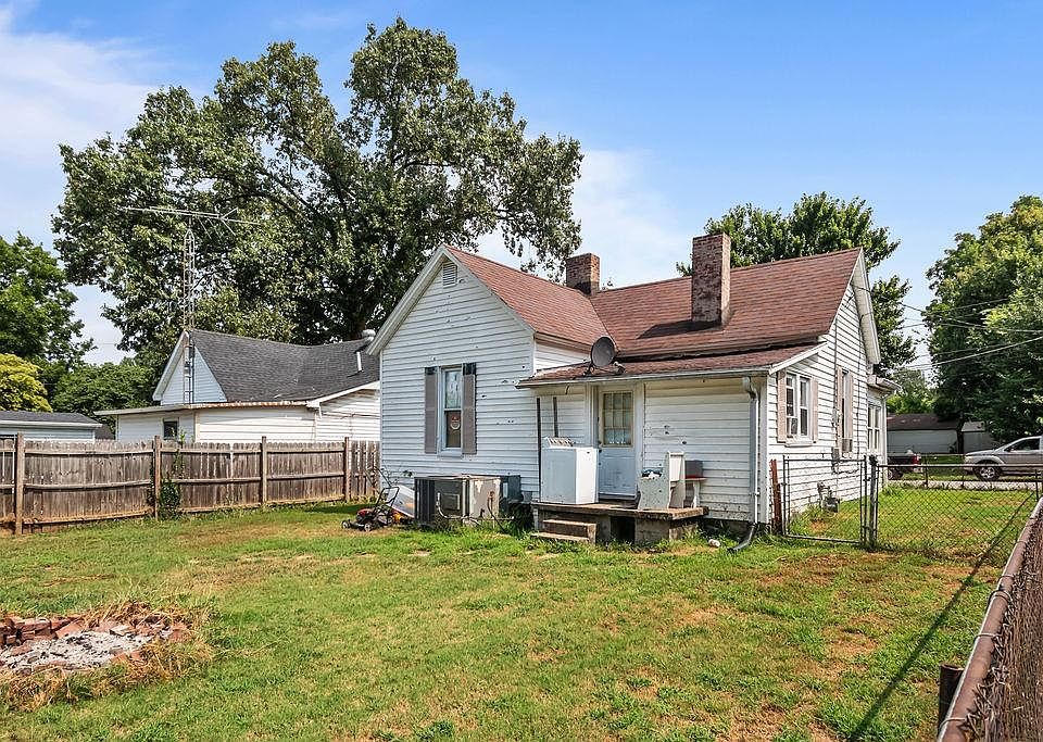 2nd image of 712 Gunther Ave