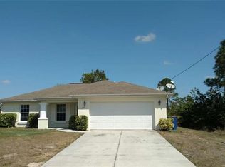 2818 31st St W UNIT 8, Lehigh Acres, FL 33971