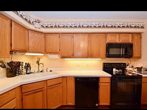 3rd image of 5411 Covey Ct