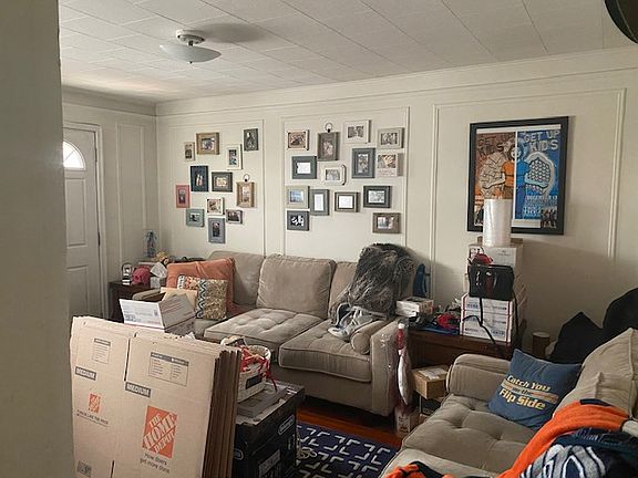 2nd image of 2228 27th St #2