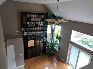 1647 Penny Ln, Bartlett, IL 60103