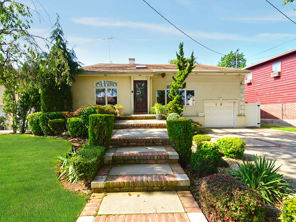 1st image of 18 Barlow Dr N