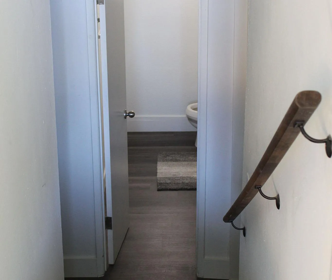 2 bed, 850 sqft, $1,700 — Photo 2