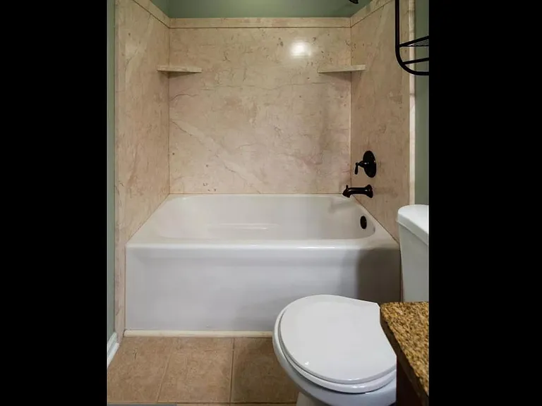 727 Herndon Woods Ct — Photo 23