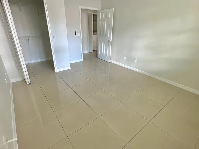 3432 Westchester Square Blvd #101 — Photo 8