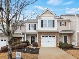 519 Oakside Pl, Acworth, GA 30102