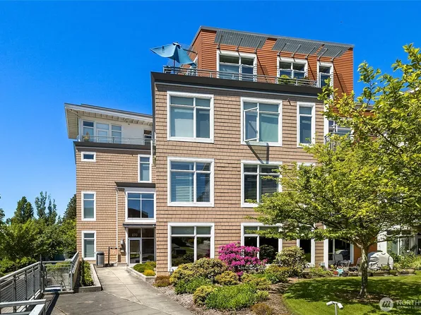 170 Harbor Square Loop NE #A308, Bainbridge Island, WA 98110