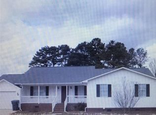 1515 Stone Creek Dr, Weaver, AL 36277