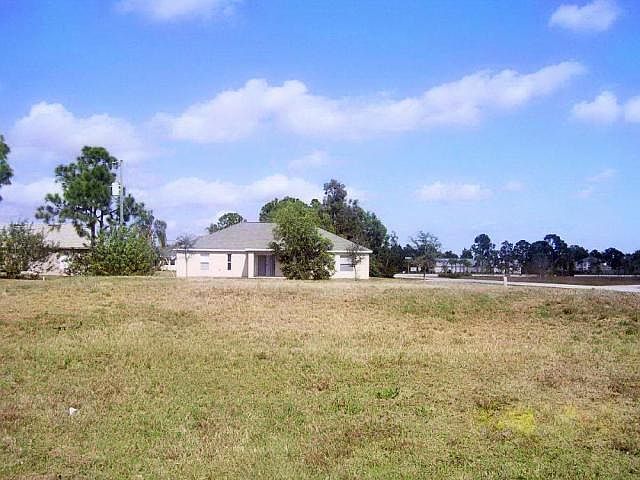 1st image of 501 SW Fairview Avenue