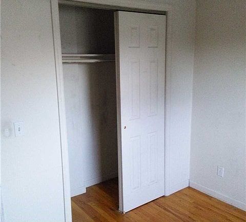 3rd image of 10248 1st St