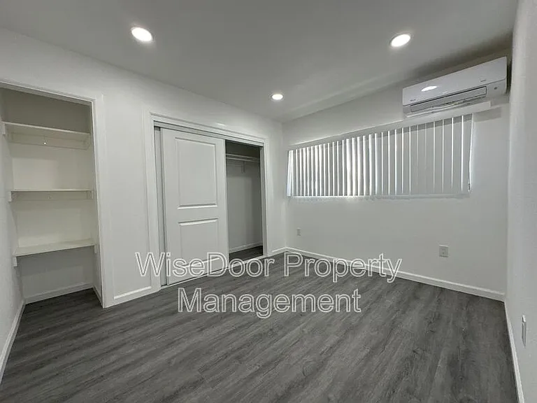 10392 Lampson Ave — Photo 8