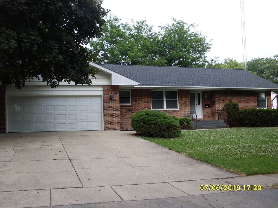 Front view w new roof