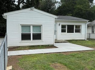 33 Weaverville Rd, Freehold, NJ 07728