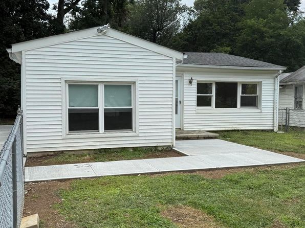 33 Weaverville Rd