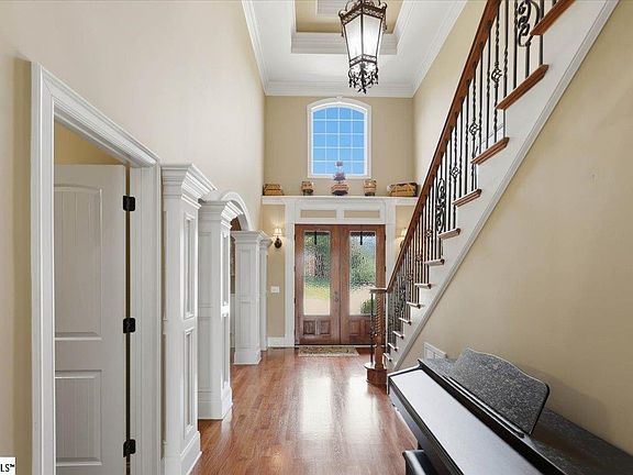 5th image of 25 Griffith Knoll Way