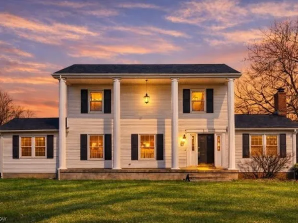 4530 W Middletown Rd, Canfield, OH 44406