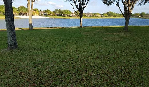 3rd image of 9707 Hammocks Blvd APT 202