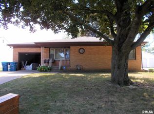 538 28th Ave, East Moline, IL 61244