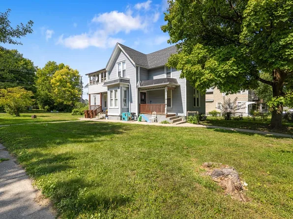 827 Ferguson St, Rockford, IL 61102