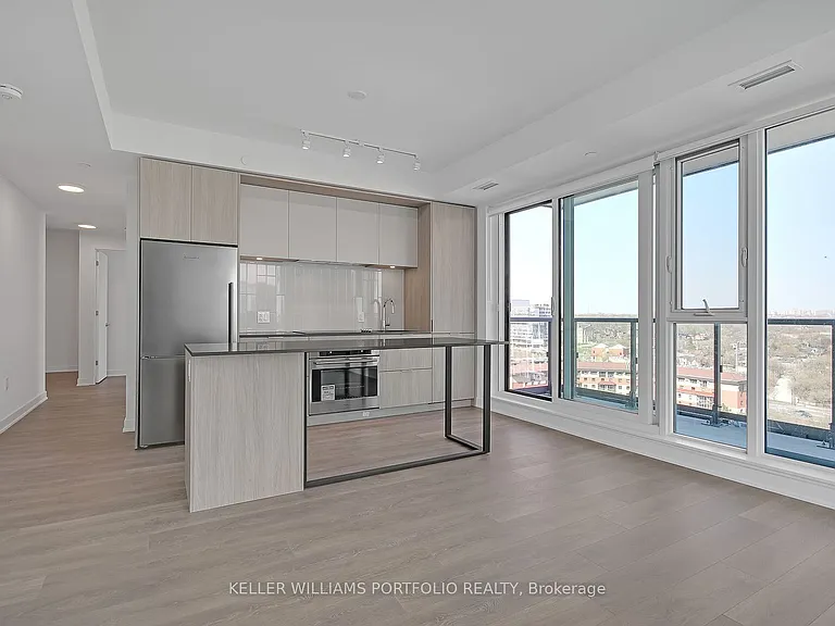 130 River St #1302 — Photo 22