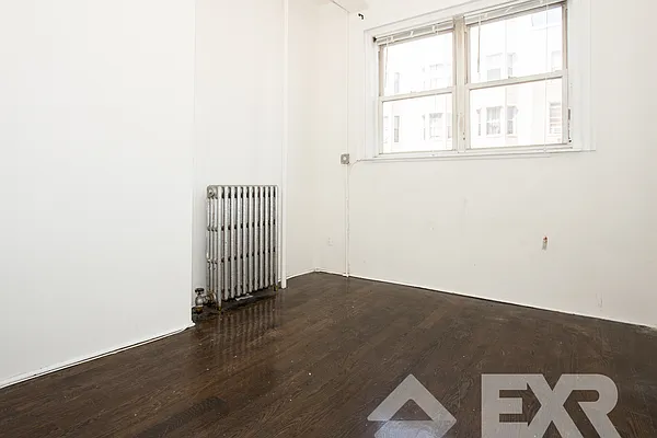 Rented by EXR | media 23