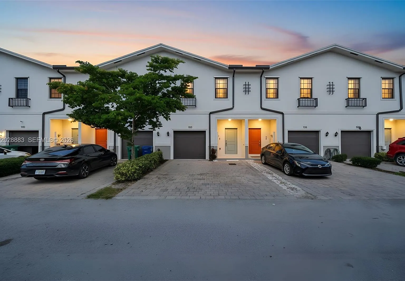 Regal Palm Subdivision — Photo 3