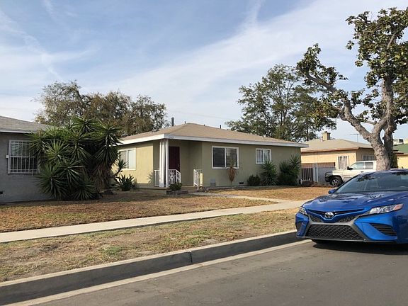 3rd image of 10429 Parmelee Ave