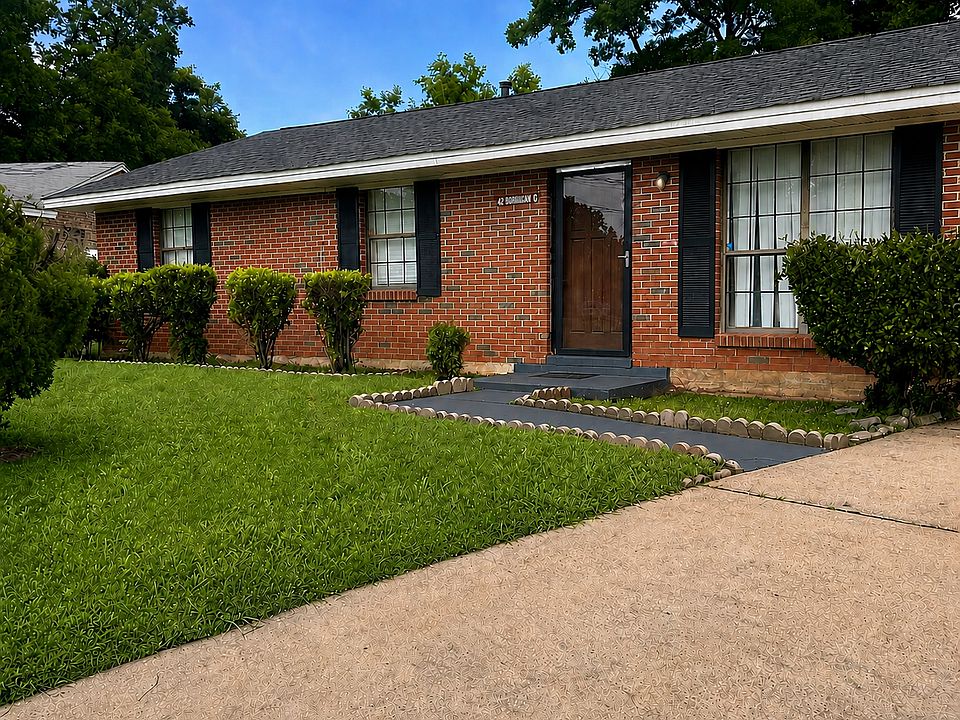 1st image of 412 Briarbrook Ct