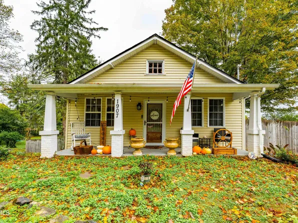 1907 Sinking Creek Rd, Johnson City, TN 37604