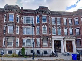 181 Harvard St #6, Brookline, MA 02446
