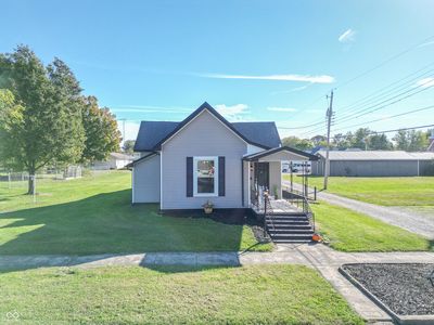 729 Harrison St, Hope, IN, 47246