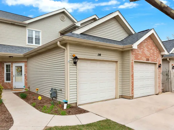 114 Golfview Dr, Glendale Heights, IL 60139