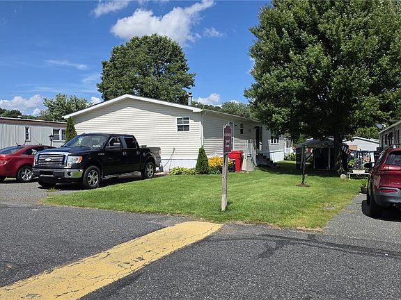 4th image of 59 Mansfield Dr