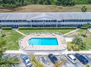 600 Layne Blvd APT 101, Hallandale, FL 33009