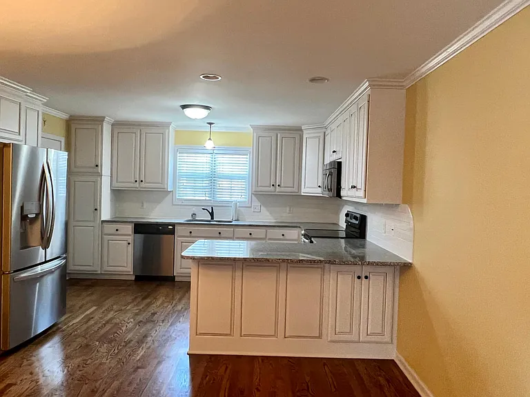 103 Beacon St — Photo 21