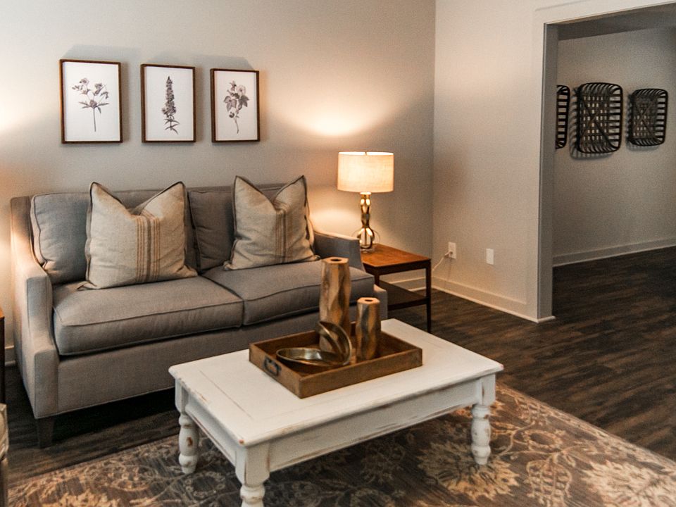 2nd image of 50 Clark St APT 5