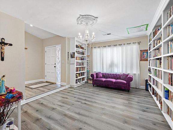 5th image of 3105 Whisper Oak Way