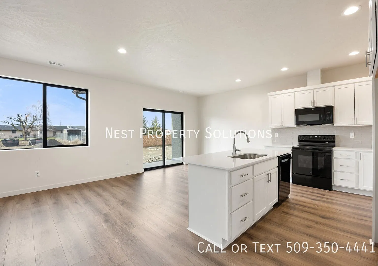 Brand New Townhome!! — Photo 4