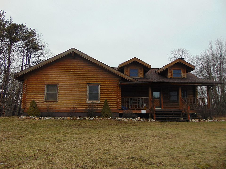 1st image of 60356 48th Ave